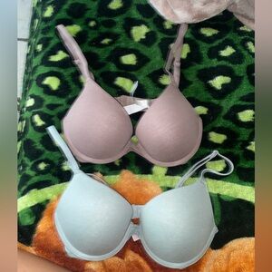 Two Pink by VS wear everywhere push up bras size 32C, MAKE AN OFFER!!